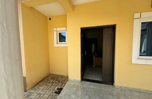 Orozo House | DFP (2.0) | Modern 1BED Apartment (Apo, Abuja)