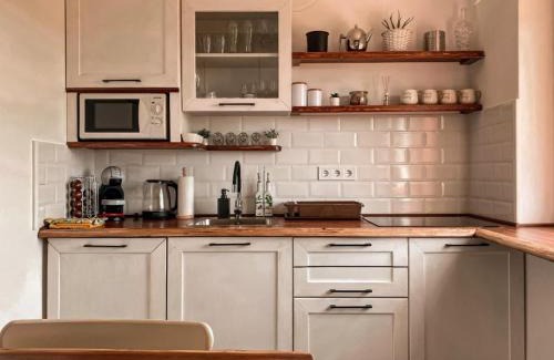 Siklos Apartment | Diófás Ház