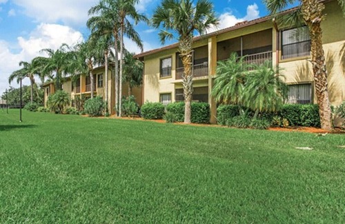 Solivita Condo | Diamond - Alhambra at Poinciana Studio