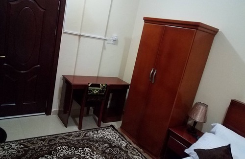 Hargeysa Hotel | Diamond Hotel Hargeisa hasa full Restaurant open 24/7. All staff speaks English.