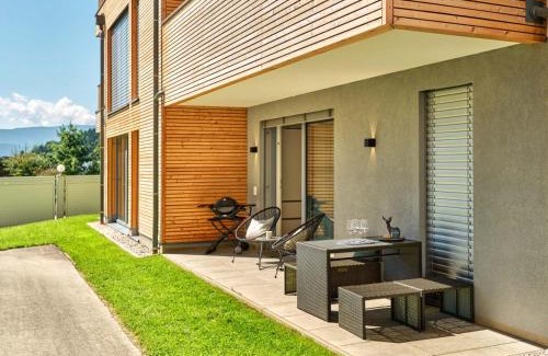 Tauplitz Apartment | die Tauplitz Lodges - Bergblick Lodge B1 by AA Holiday Homes