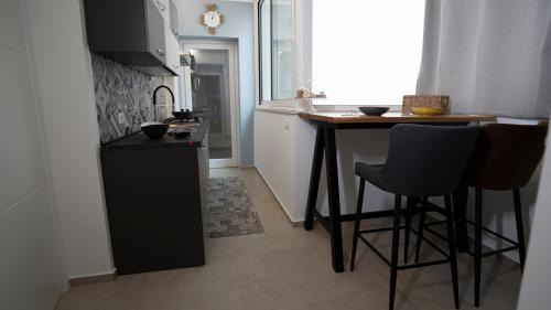 Marsala Apartment | Diorama