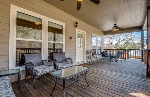 New Braunfels House | Direct River Access, Gated Community, Tubing Convenience & Spacious 3BR Retreat!