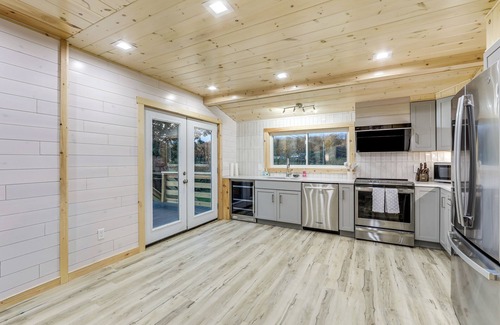 Lyons Falls House | Direct Trail Access: Lyons Falls Getaway w/Views!