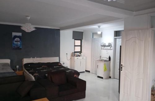 Mek'ele House | Diyasbora Lemlem studio