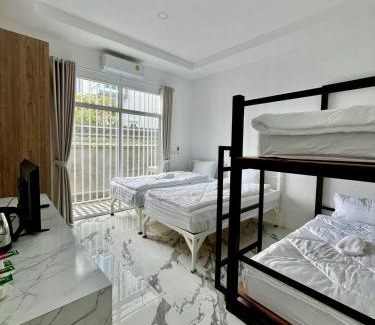 Sattahip Hotel | Dm สัตหีบ อู่ตะเภา สนามกีฬาราชนาวีสัตหีบ