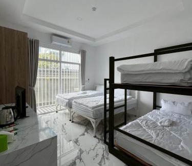 Sattahip Hotel | Dm สัตหีบ อู่ตะเภา สนามกีฬาราชนาวีสัตหีบ