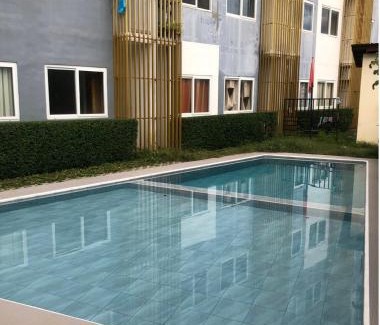 Lapu-Lapu Apartment | Doc Azenith Presidential Suite - Cebu Mactan Airport Condo - Sandria Nicole