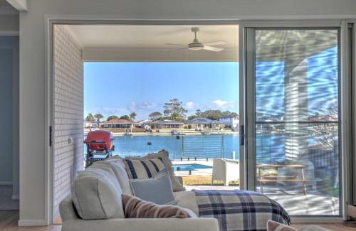 Yamba House | Docked at Yamba - Oceanstays - Pool Jetty