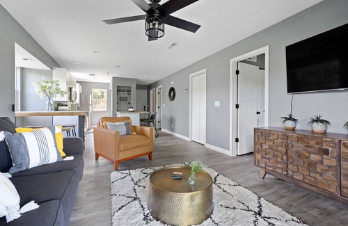 Indian Point Condo | Dog-Friendly Condo with Shared Pool, Washer/Dryer, and Central AC