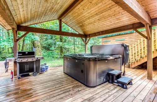 Mount Hood Village House | Dog-friendly creekside home with entertainment barn, private hot tub & firepit