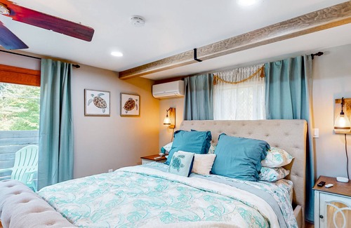Hampton House | Dog-friendly Hampton house w/private heated pool, hot tub, and coastal finishes