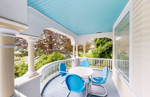 Rockland House | Dog-friendly historical home with gorgeous porch & prime in-town location