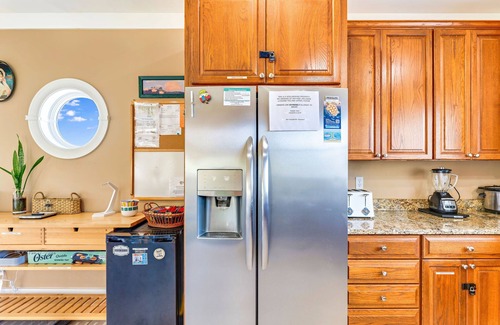 Sea Palm Village House | Dog-Friendly, Resort Pool, Free Beach Gear, 2-min Walk To Beach!