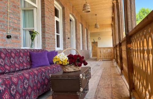Gyulagarak Villa | Dokholyan Hause,
