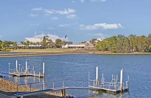 Port Macquarie Apartment | Dolphins 2 - Villa On The Port Macquarie Waterways