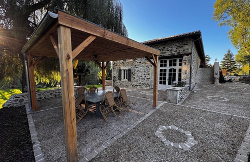 Rouzede Cottage | Domaine de Brise Bois - Gîte L'Epardeau 2 bedrooms (6 People)