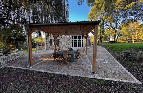 Rouzede Cottage | Domaine de Brise Bois - Gîte L'Epardeau 2 bedrooms (6 People)