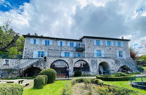 Coubon Bed & Breakfast | Domaine de Souchiol