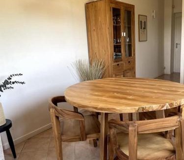 Serignan Apartment | Domaine des Lions - Logement chaleureux climatisé à Sérignan