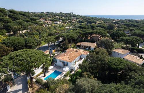 La Nartelle Villa | Domaine l'Oiseau Bleu, 800 m from the Beach in Sainte-Maxime