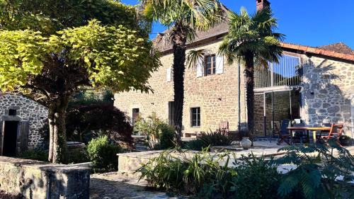 Saint-Estephe Bed & Breakfast | Domaine Le Verger Chambres dhotes de Charme avec Hammam a Saint Estephe