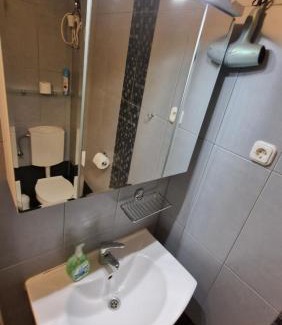 Kelenfold Apartment | Dombóvári way apartment close to ELTE IT University and Info Park