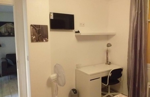 Quartier Administrations Apartment | Domus cesar, parking, wifi, gare et arènes