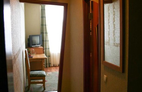 Novovolynsʼk Hotel | Don Kihot Hotel