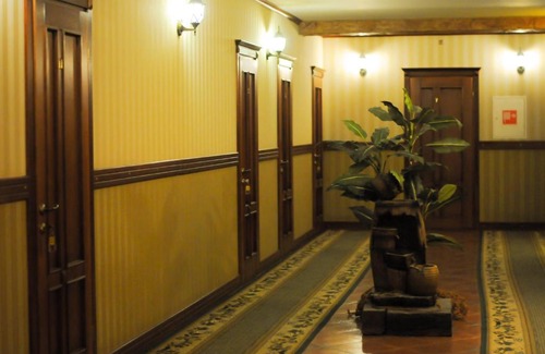 Novovolynsʼk Hotel | Don Kihot Hotel