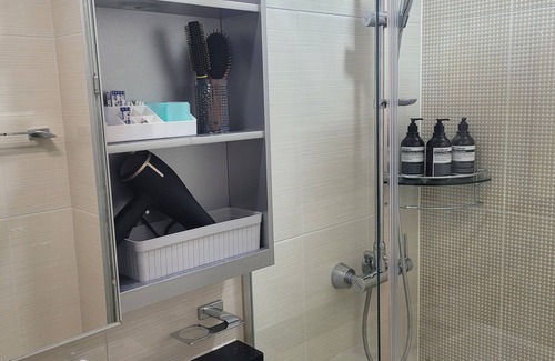 Sindangil-tong Condo | Dongdaem, DDP, Myung-Dong/Elevator/subway/Queenbed #Netflix