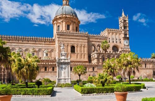 Carini Apartment | Donna Elisa by Holiday World