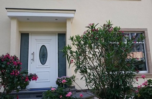 Bad Bertrich House | Doppelzimmer Deluxe mit Balkon - Hotel Haus Hohenzollern/haus Ambiente