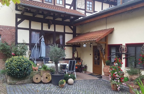 Oberaula Apartment | Doppelzimmer Nr. 1 mit Etagendusche/WC