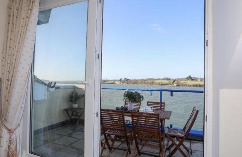 Y Felinheli House | Dornberg