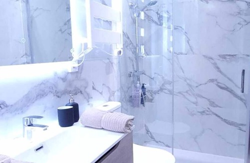 Vista Alegre Apartment | Double family apartment