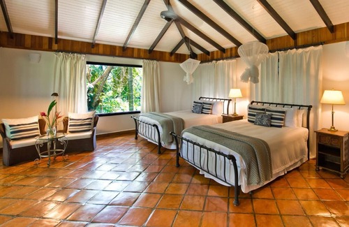 Punta Gorda Resort | Double Queen-Bed Suite w/Awesome Jungle Views - WiFi & A/C Included