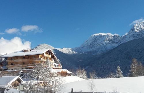 Mittenwald Apartment | Double room south-west "Almblick" with shower /toilet - Gröbl-Alm, Alpine inn /hotel