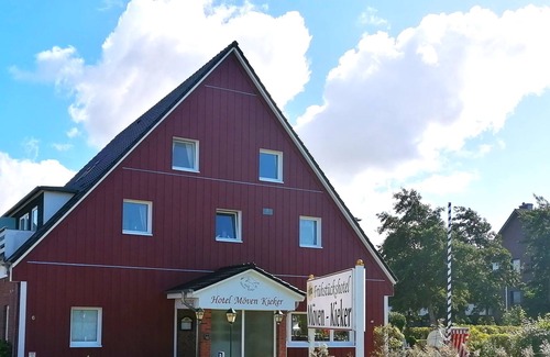 Friedrichskoog-Spitze House | Double room with sea view - Hotel Möven - Kieker