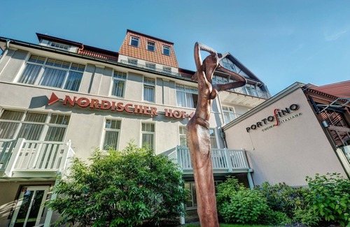 Ostseebad Kuhlungsborn Apartment | Double room with terrace and kitchenette - beach Hotel Nordischer Hof