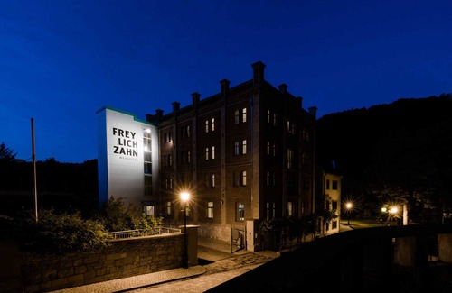 Freyburg House | Double Standard - Weinhotel Freylich Zahn