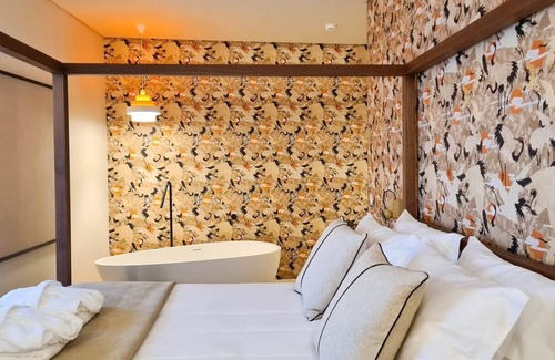 Provesende Villa | Douro Valley Rental Home with Sweeping Vistas