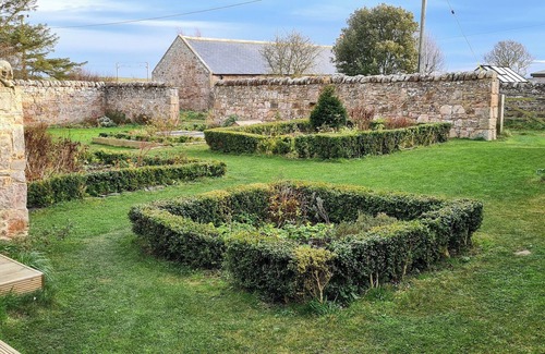 Berwick-upon-Tweed Cottage | Dowie House Steading