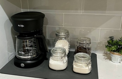 Lake Charles House | Downtown 3 bedroom Townhouse, covered parking