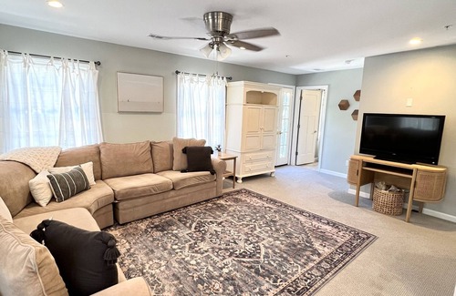 The Point Condo | Downtown Beaufort Getaway