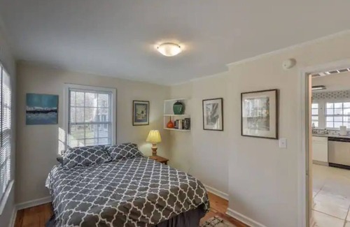 Carrboro House | Downtown Carrboro Walking Distance 2-Bedroom House