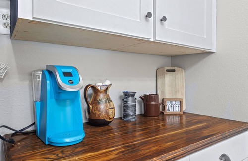 Lake Charles House | Downtown Cottage in Lake Charles, LA