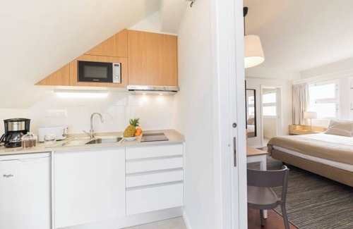 Sao Pedro Apartment | Downtown Funchal Apartments 4A P. Ruivo by An Island Apart