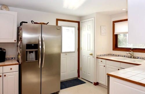 South Rehoboth House | Downtown Rehoboth Beach Home Sleeps 8 w/Parking