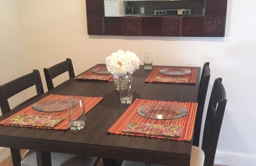 Grandview Heights House | Downtown Retreat -City Place, Convention Center everything is a short walk away!